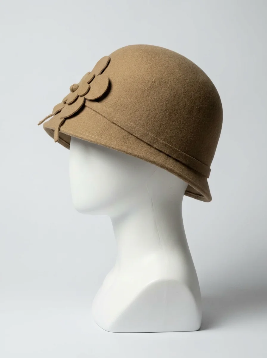 Chapeau cloche laine 100% ornement fleuri style vintage - Vue 2 - Chapeau cloche